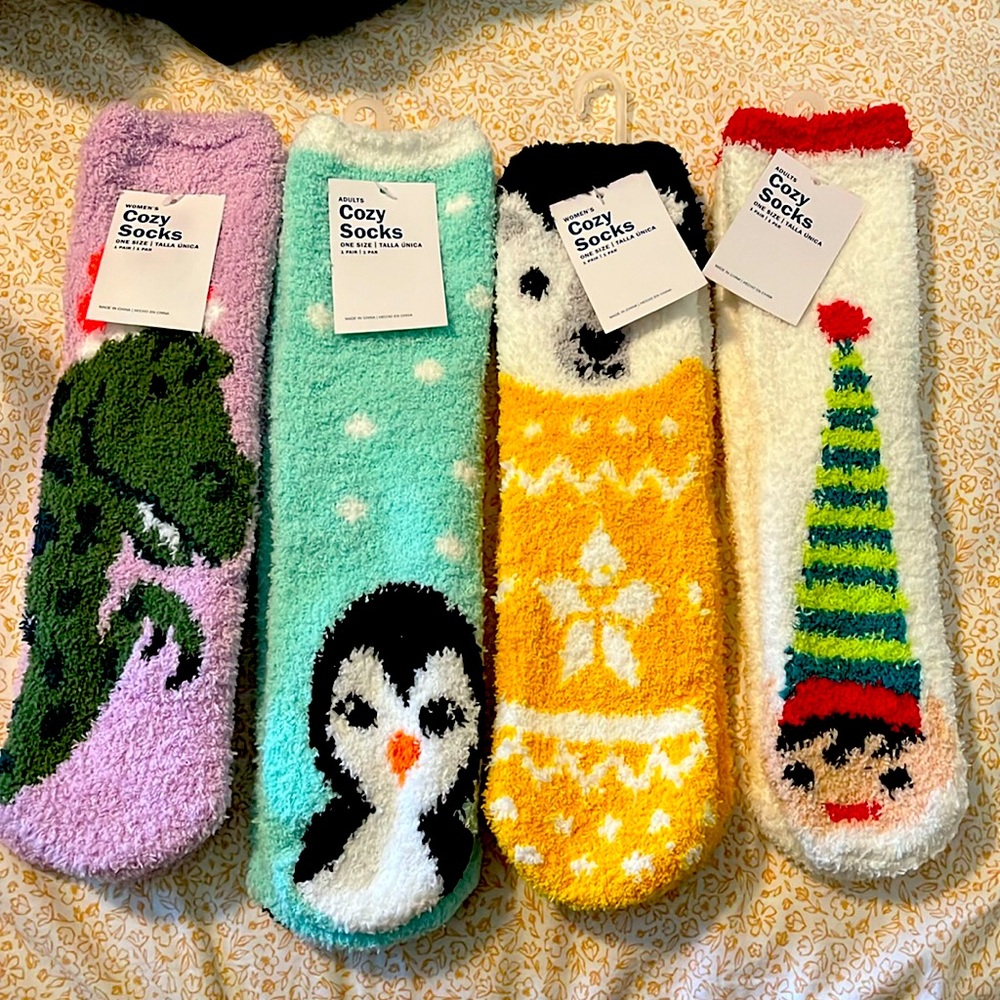Old Navy cozy socks 4 pairs